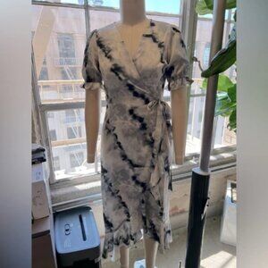 Nordstrom Chelsea 28 Elegant Tie-Dye Wrap Dress